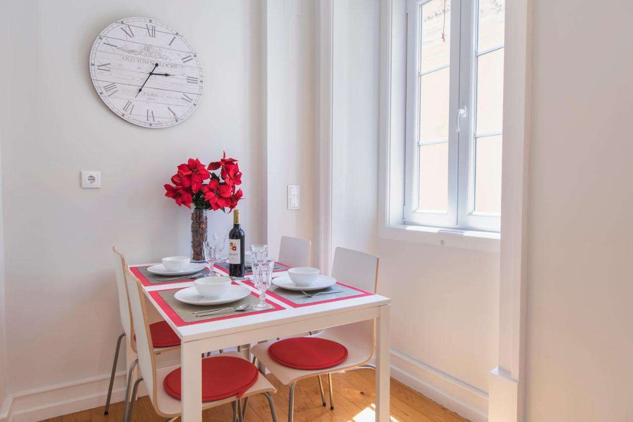 Apartamento Cozy Flat In The Heart Of Alfama Lisboa Exterior foto