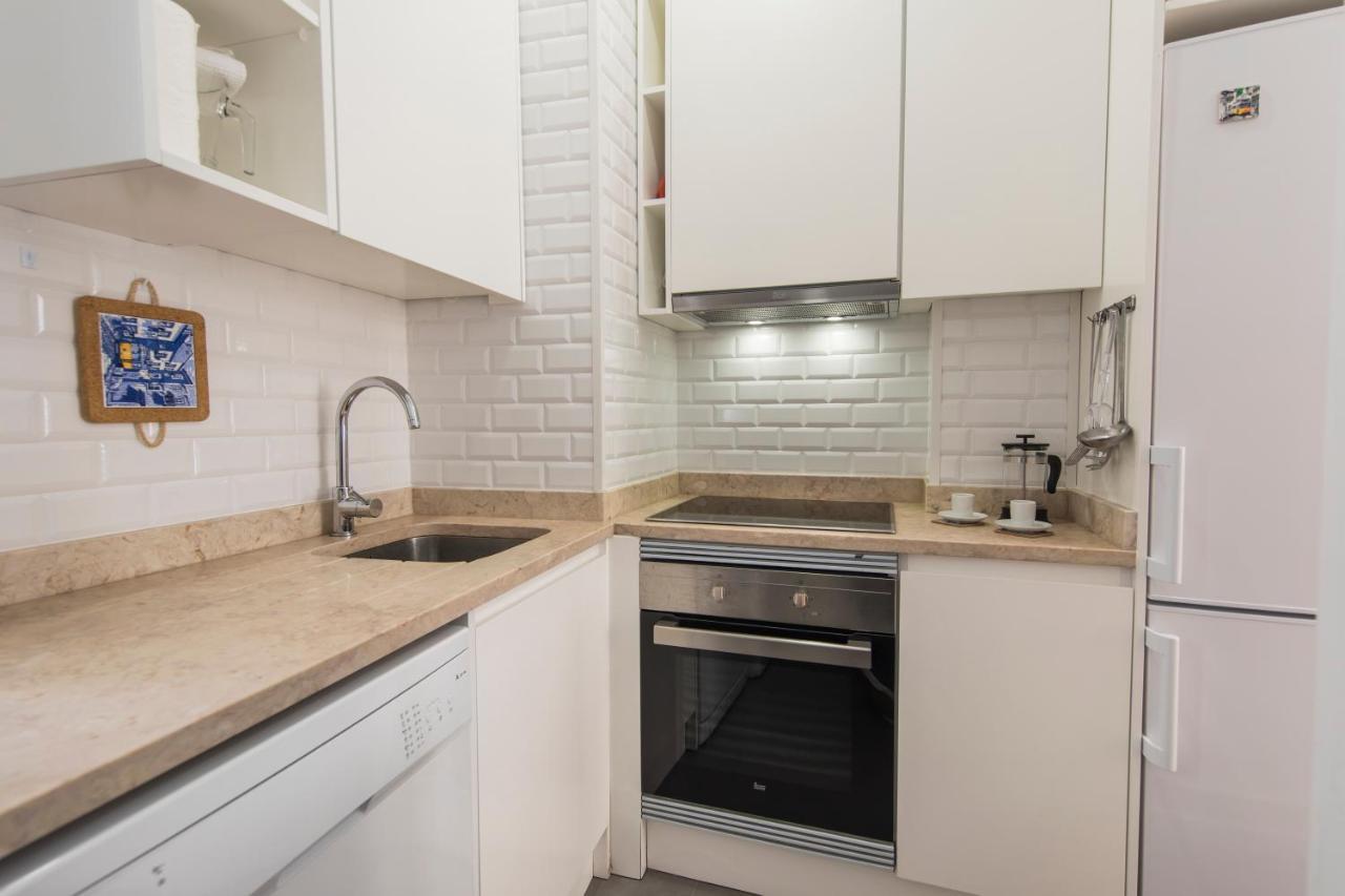 Apartamento Cozy Flat In The Heart Of Alfama Lisboa Exterior foto