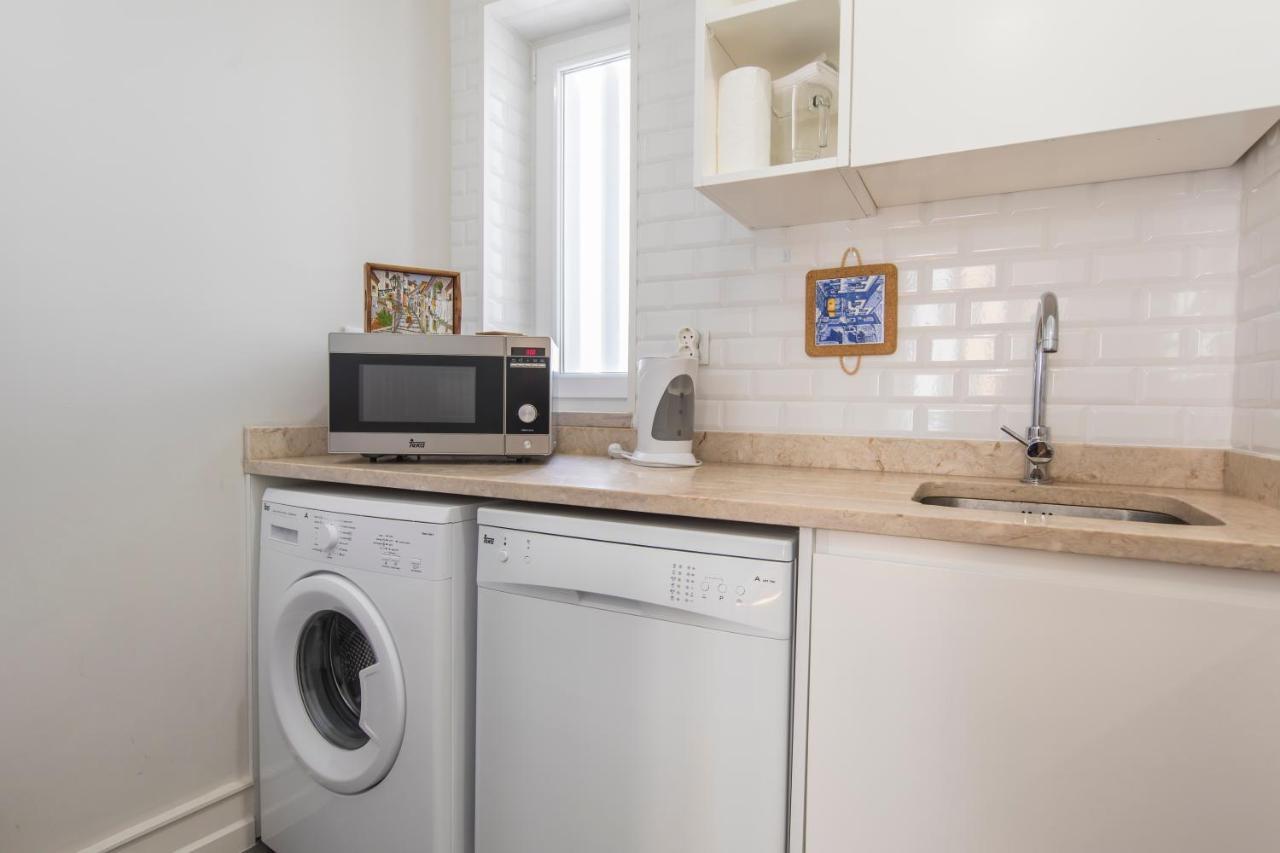 Apartamento Cozy Flat In The Heart Of Alfama Lisboa Exterior foto